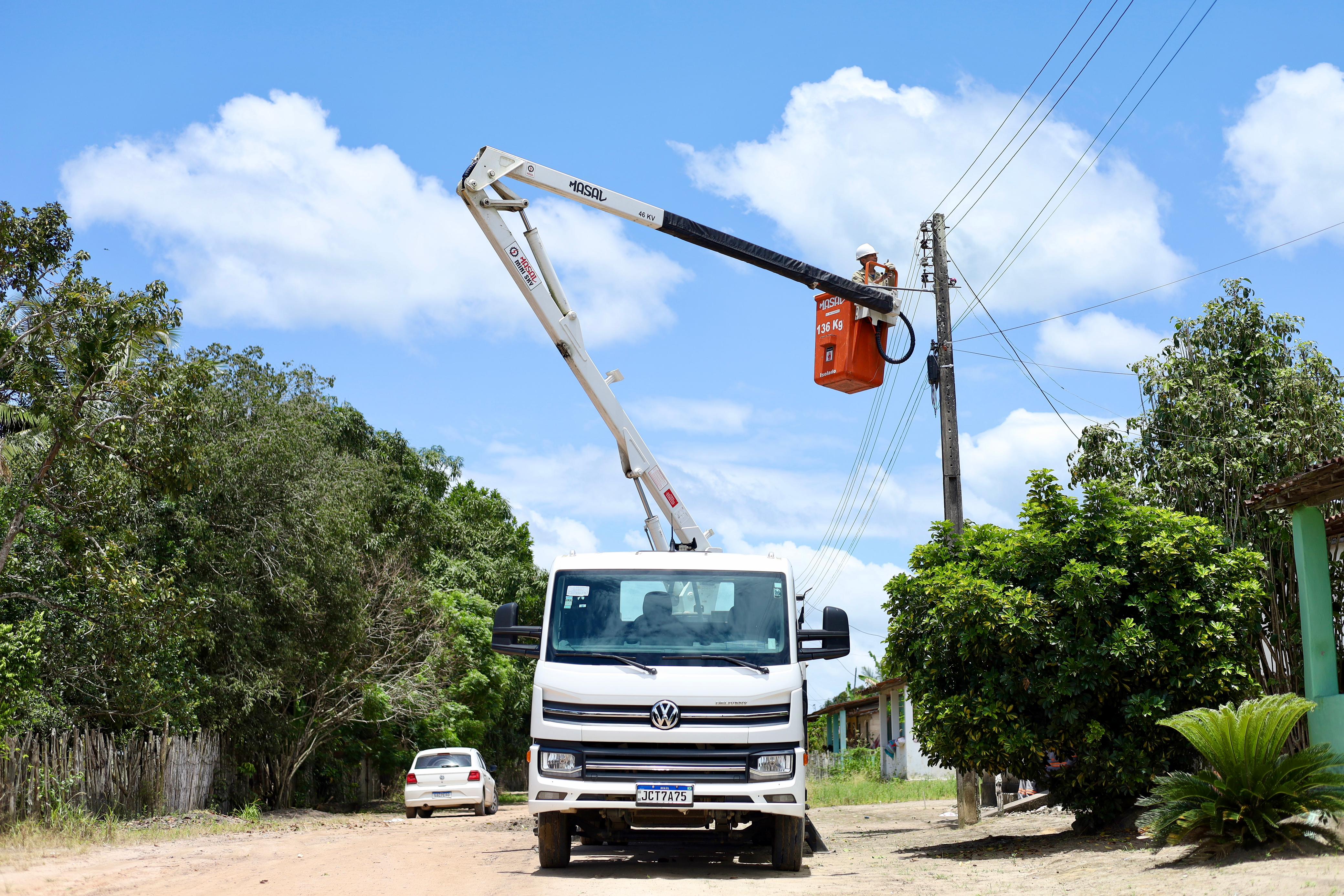 Mais iluminação, mais qualidade de vida: Prefeitura leva luminárias de LED ao Assentamento Boa Fé
